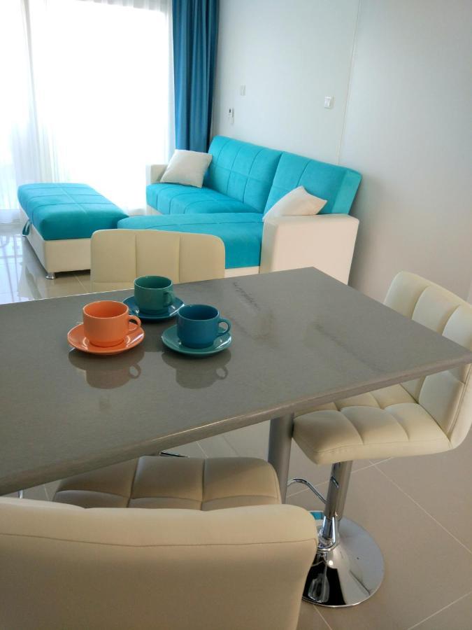 Trikomo Blue Apartment In 5* Ceasar Resort מראה חיצוני תמונה