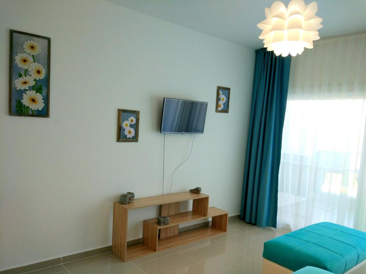 Trikomo Blue Apartment In 5* Ceasar Resort מראה חיצוני תמונה