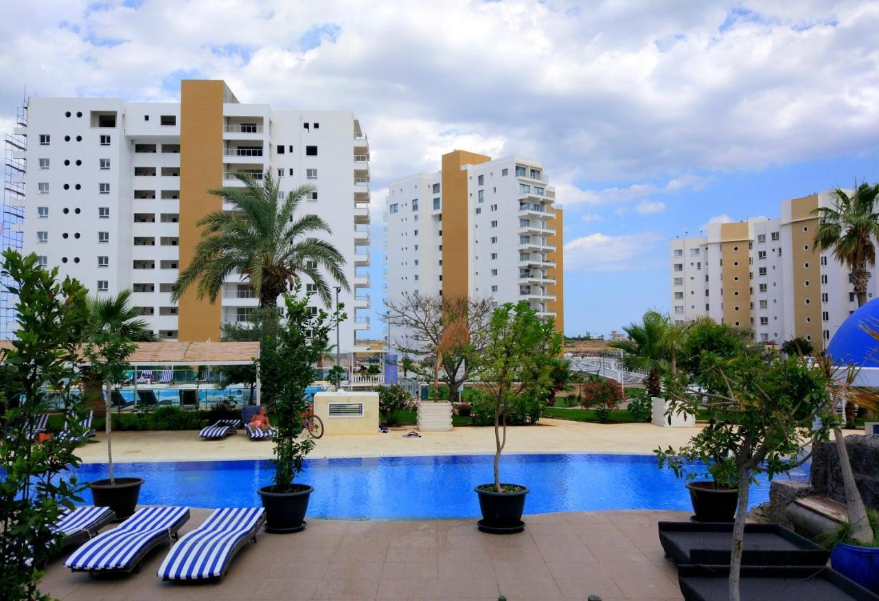 Trikomo Blue Apartment In 5* Ceasar Resort מראה חיצוני תמונה